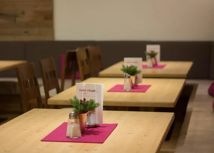 Starjet 3* فلاخاو